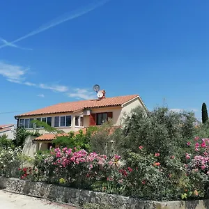 apartments-maria-pula.pula-hotels.org/