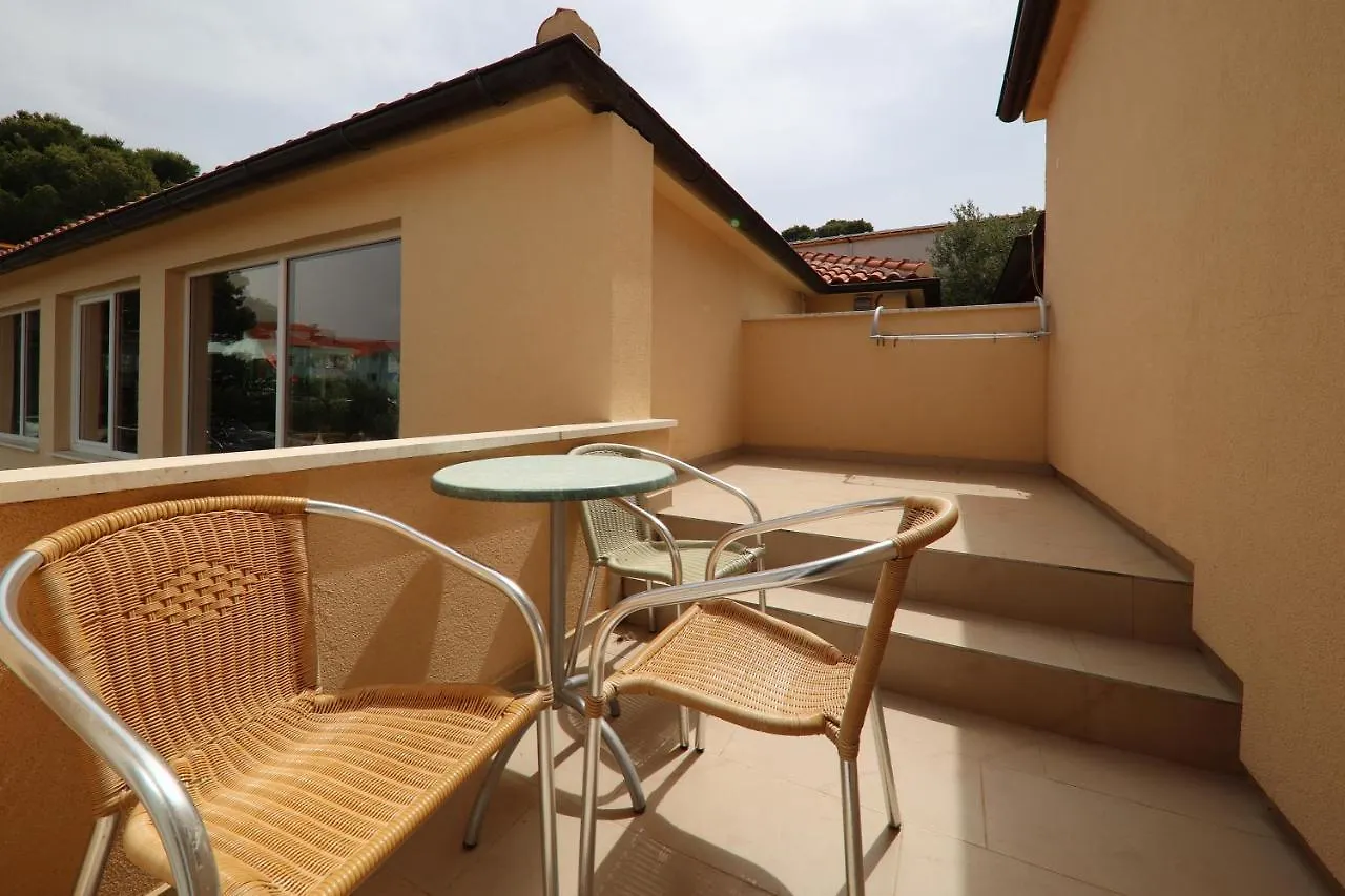 Hotel Murter 3*,  Kroatië