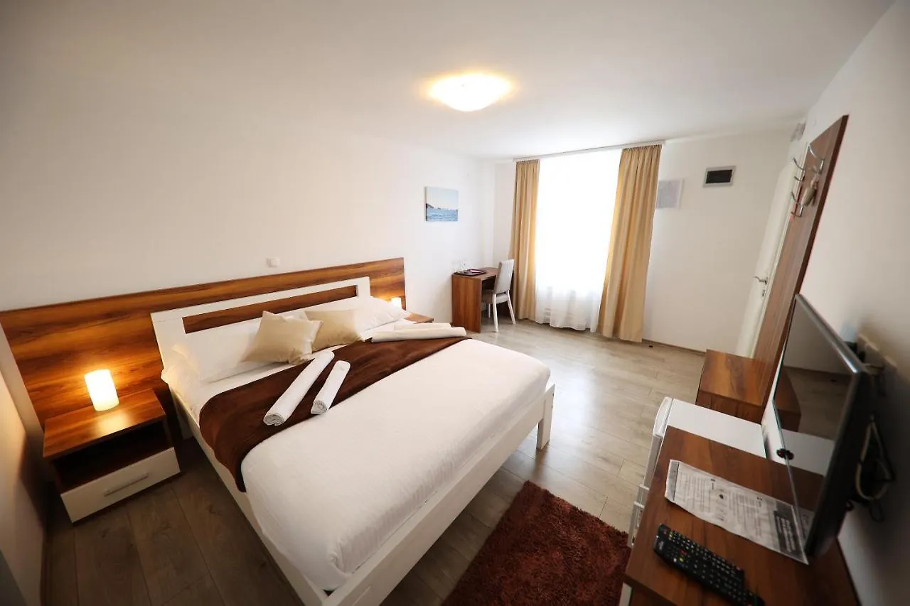Hotel Murter 3*,  Kroatië